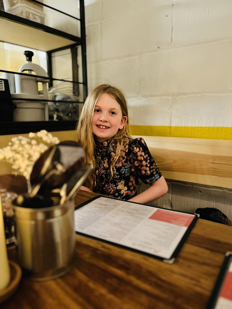 EdadventuresM's tweet image. This one loves #nduja pizza @wearerudyspizza 💚🤩