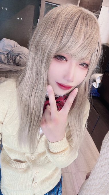 少ししたら消す
 #同一人物とは思えない画像を貼れ 