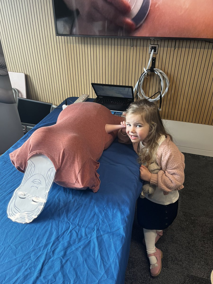 Dr Emma Lofthouse tweet media