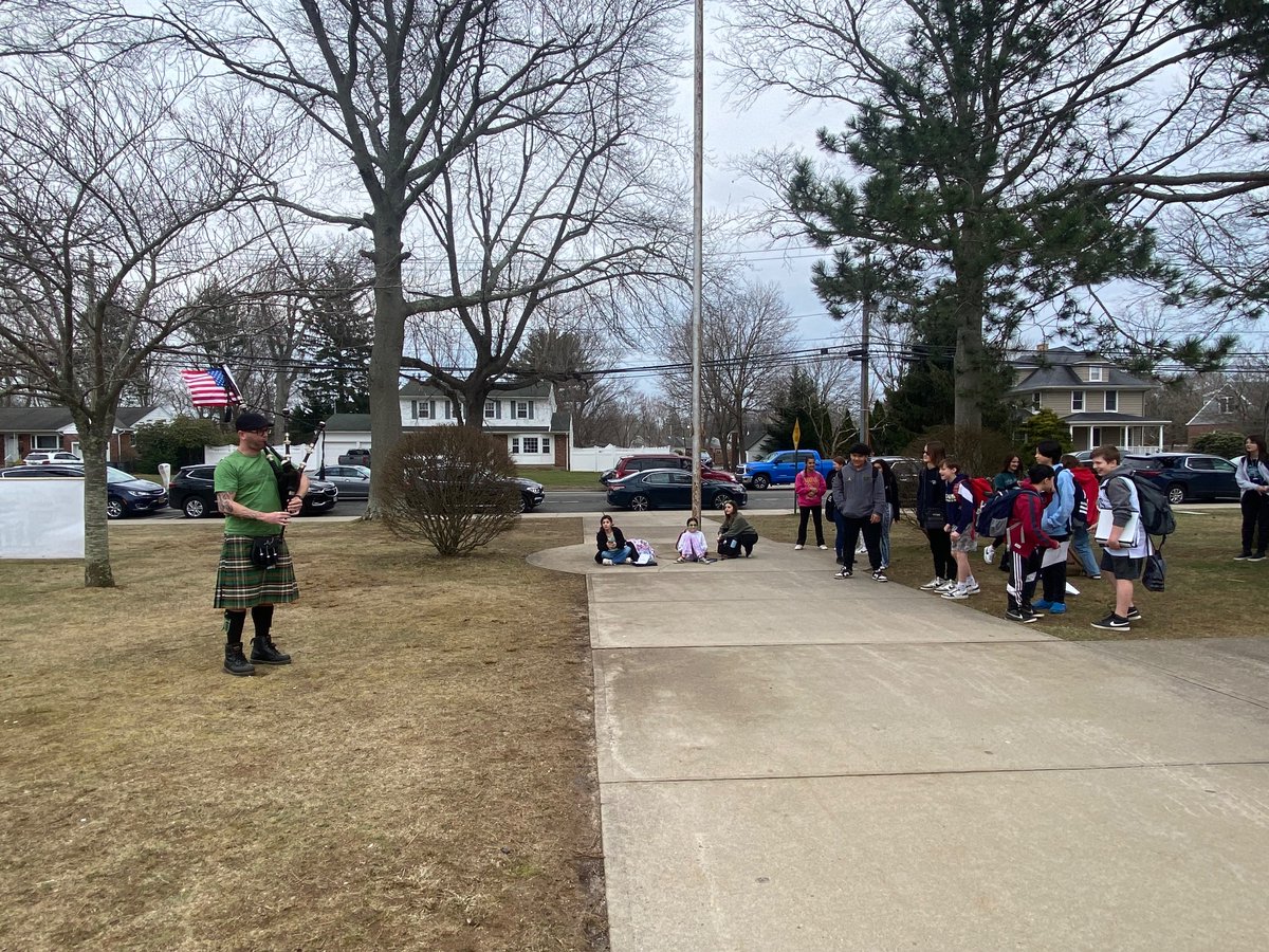 East Northport MS on Twitter "We are 🍀 LUCKY 🍀 at ENMS! From St