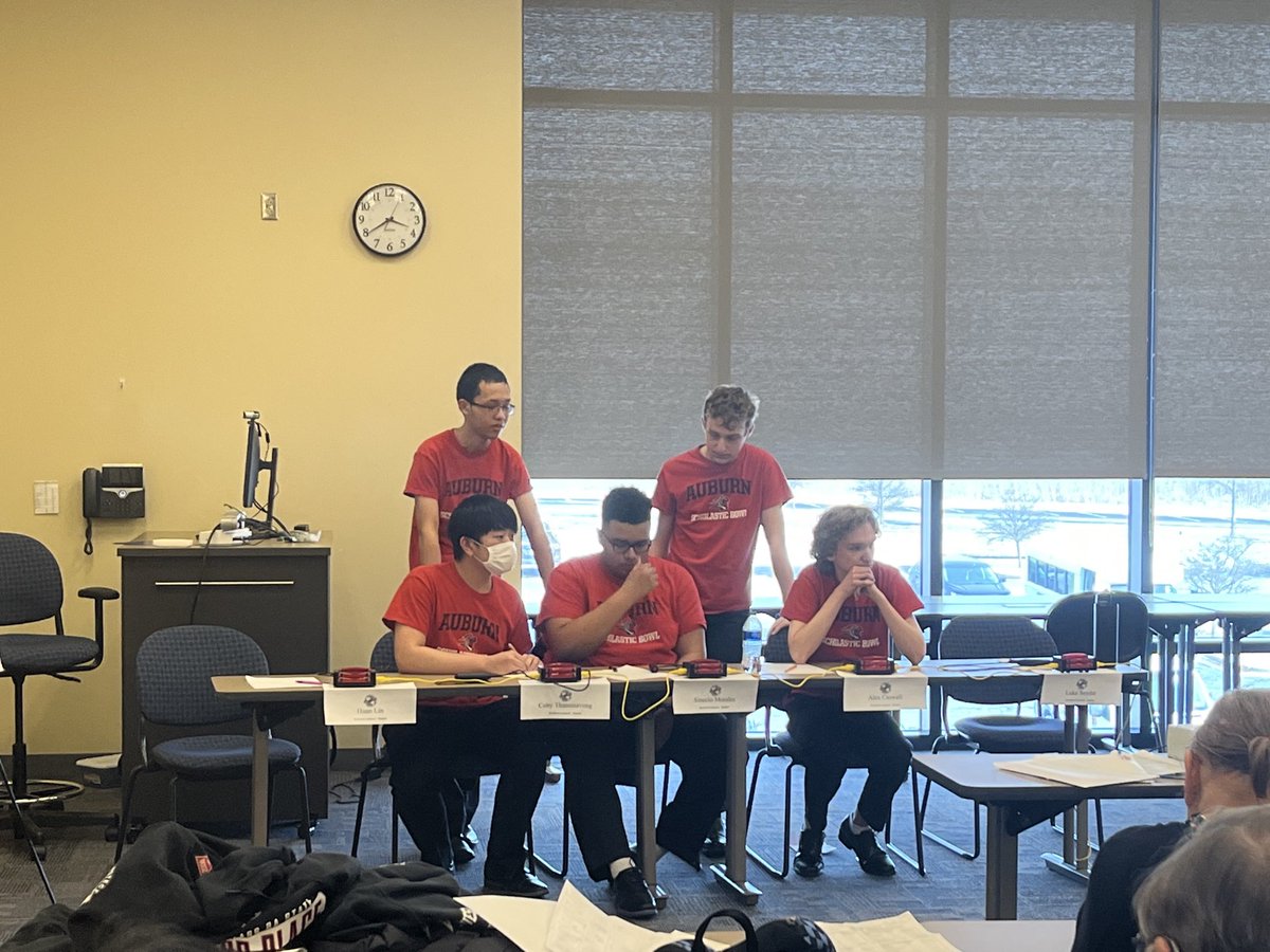 KefferPrincipal's tweet photo. We have some big news! Auburn High School takes 1st place at Scholastic Bowl State competition! ⁦@RPS205⁩ ⁦@rps205super⁩ https://t.co/Kc9x9RAsIv