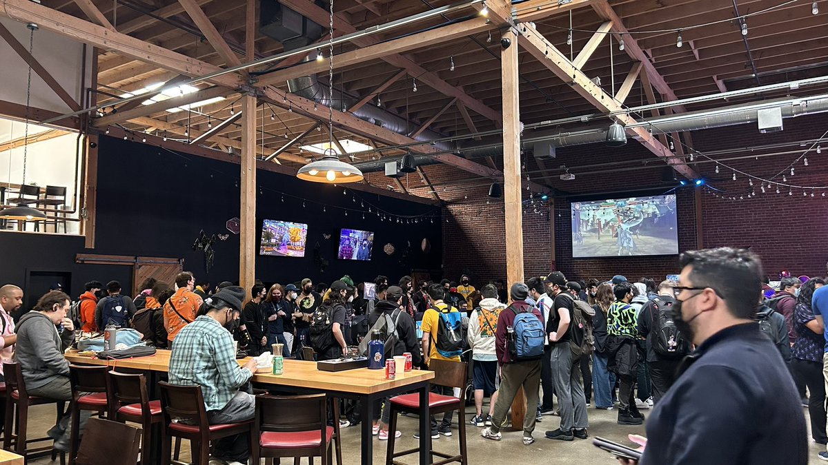 chasiumen's tweet image. めっちゃ人いる！ #Slashback2023