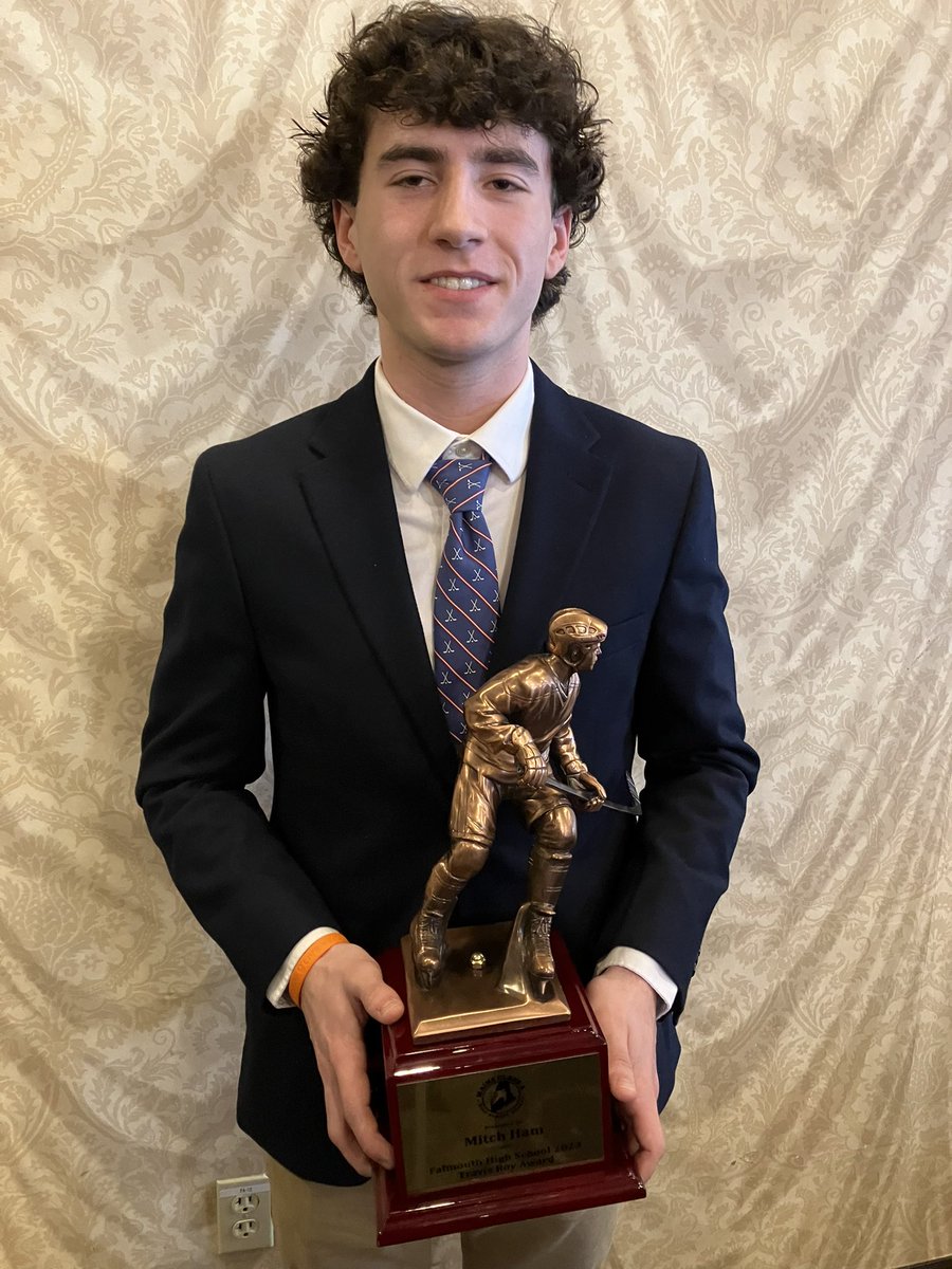 Congratulations to Falmouth’s Mitch Ham winner of the 2023 Travis Roy Award! <a href="/FalmouthAD/">James Coffey</a>