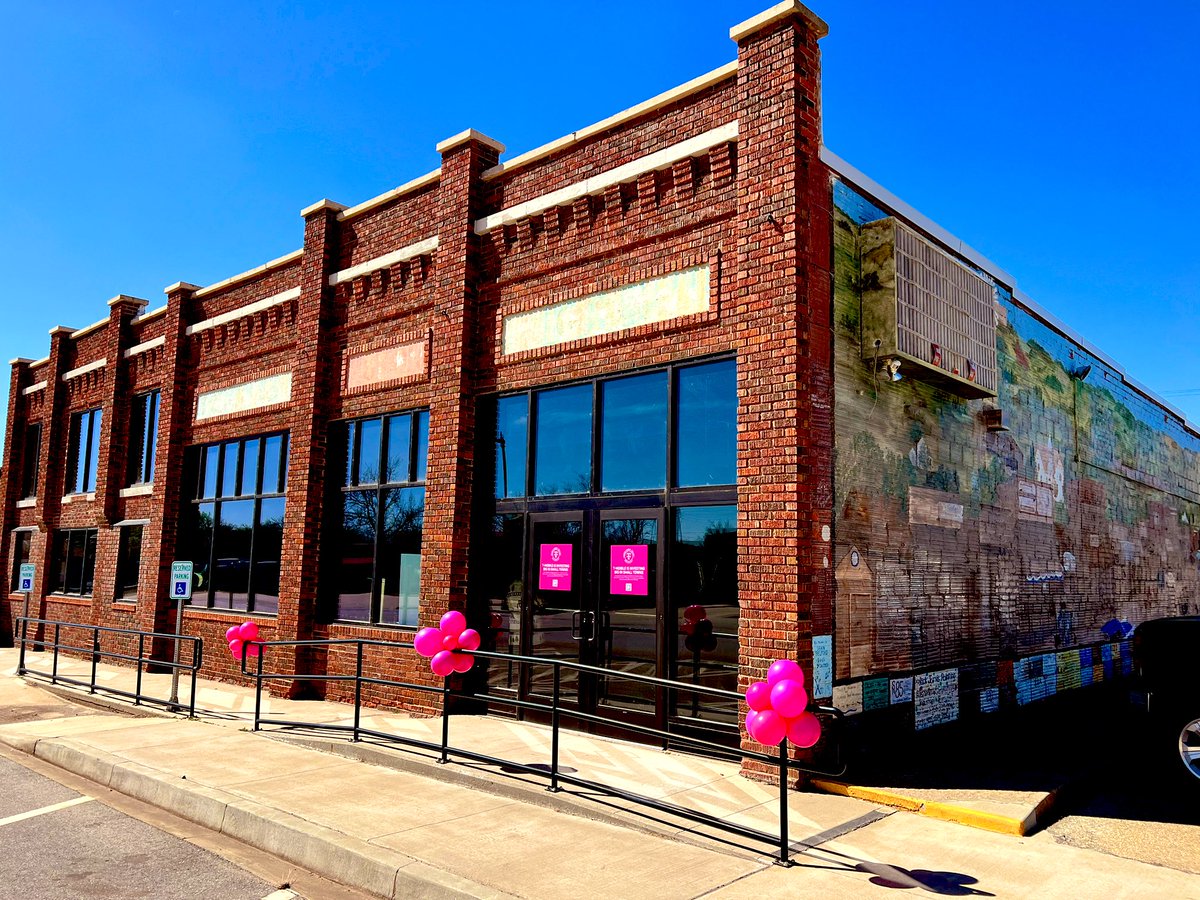 Scott (@scotty002511) on Twitter photo Congratulations to the Perkins Library in Perkins Oklahoma for winning a #HomeTownGrant from <a href="/TMobile/">T-Mobile</a>. Excited to see all of the revitalization efforts and kids who will #NeverStopGrowing in knowledge! <a href="/JohnStevens_/">John Stevens</a> <a href="/gnugent28/">Gareth Nugent</a> <a href="/NimerV/">Nimer Velasquez</a> <a href="/4everJod/">JoD Holli</a> Congratulations to the Perkins Library in Perkins Oklahoma for winning a #HomeTownGrant from <a href="/TMobile/">T-Mobile</a>. Excited to see all of the revitalization efforts and kids who will #NeverStopGrowing in knowledge! <a href="/JohnStevens_/">John Stevens</a> <a href="/gnugent28/">Gareth Nugent</a> <a href="/NimerV/">Nimer Velasquez</a> <a href="/4everJod/">JoD Holli</a>