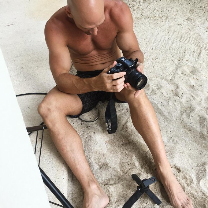 a little behind the scenes for you guys https://t.co/Lo5o96djk7