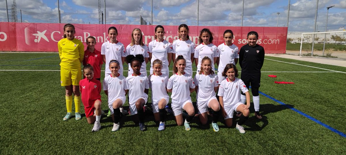 CANTERA | Las más pequeñas de <a href="/dayi_sevilla/">Daiana Borrego</a> empataron en casa este sábado en la 3ª Andaluza Alevín masculina:

#SevillaFCFem Alevín ⚪️🔴 1-1 AD San José

⚽️ Marta. 💪

#CanteraSevillaFC
