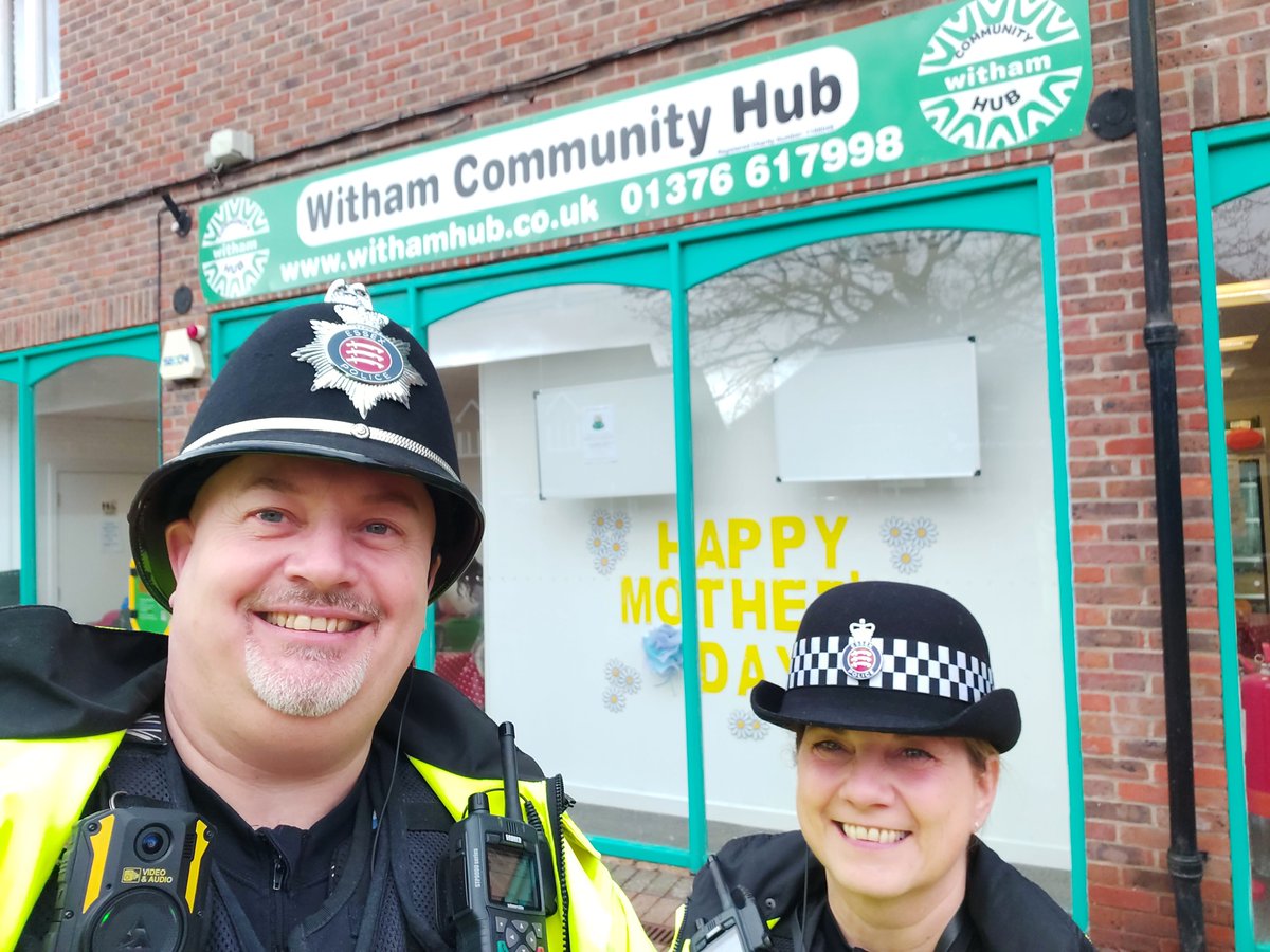 EPWitham's tweet image. Visibility &amp;amp; Reassurance in #Witham Town centre today, investigating incidents &amp;amp; attending the Community Beat Surgery @WithamHub We also met volunteers from Lally's Loot of Love in partnership with the Hub. We recorded intel reports, engaged with local businesses. #YouSaidWeDid
