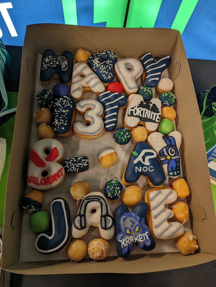 LHFullerton's tweet photo. Happy Birthday to our @XPLeague competitor Jake! 

We love having y'all and wish you the best luck🍀today! 

#youthesports #xpleague #minecraft #fortnite #overwatch #rocketleague #valorant #coachled #competitive #videogames #birthdayparty #privateevents #tournament #sportsmanship https://t.co/FSLCuGSaot