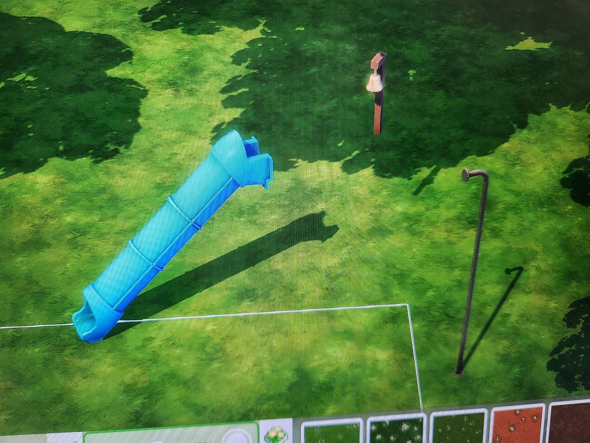 If you delete the tree house after it's been upgraded, the slide, bell, and pole stay there? I can't delete them 🤧