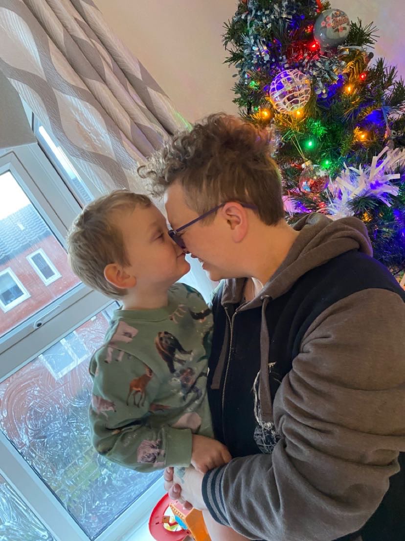 Gem_t82's tweet photo. I’ve never loved another human as much I love you kyron and our bond can never be broken https://t.co/1D4HdLXHWv