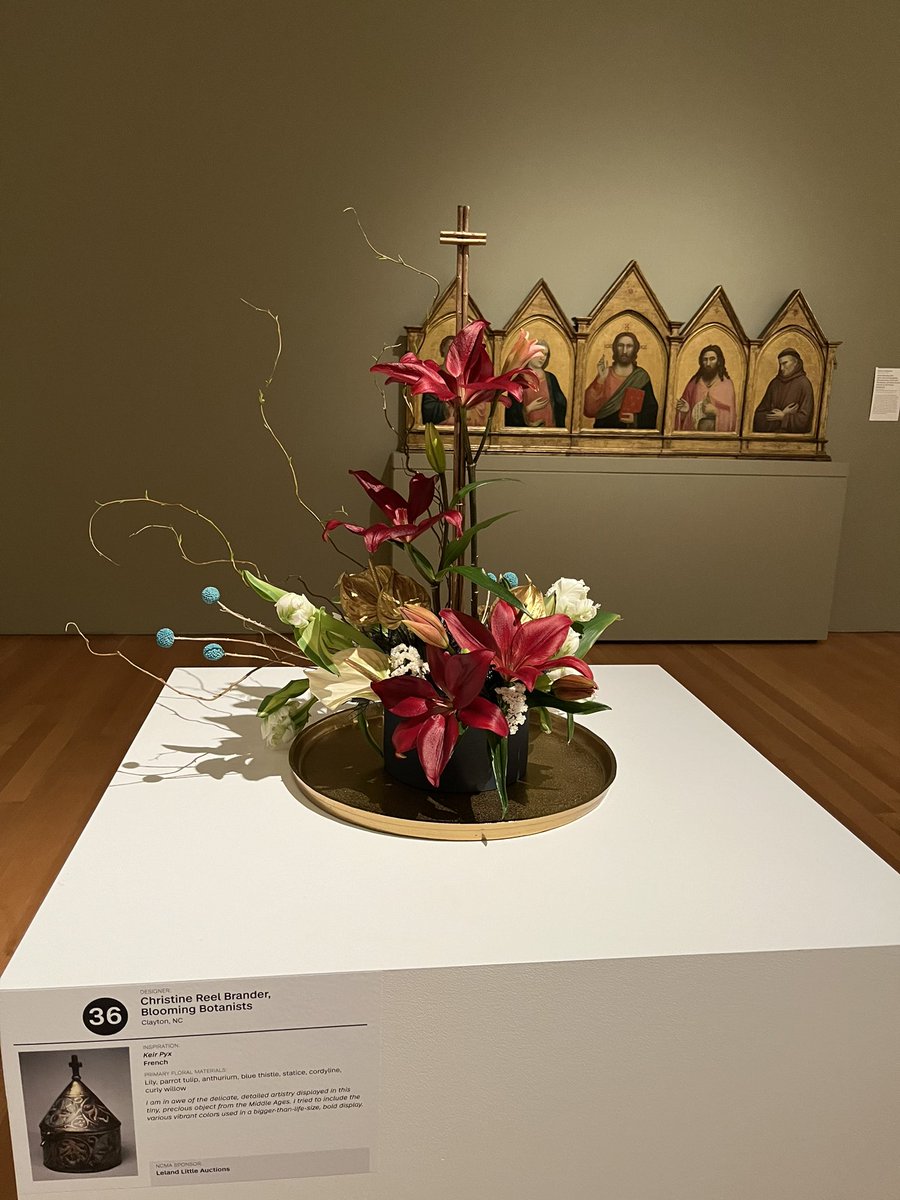 HeidiDifference's tweet photo. #NCMAbloom #PNCArtInBloom was divine last night @ncartmuseum - kudos to the bar team who were managing a huge crowd ready for a Friday night cocktail with grace, patience, smiles &amp; gorgeous aprons &amp; bow ties &amp; picked up the newest candle scent, Blossom by USU #usucompanycandles https://t.co/OgkT5k06nf