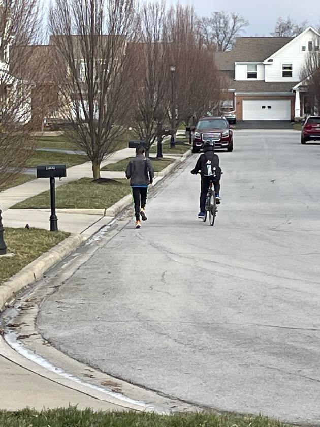 ZachKeyes6's tweet photo. Kids getting ready for the spring and summer Triathlon season what happens in the winter gets played out in the summer. @hfpracing #triathlon #ohiotriathlon #keeptrainning #togetherwestrive https://t.co/At1wX7KjsL