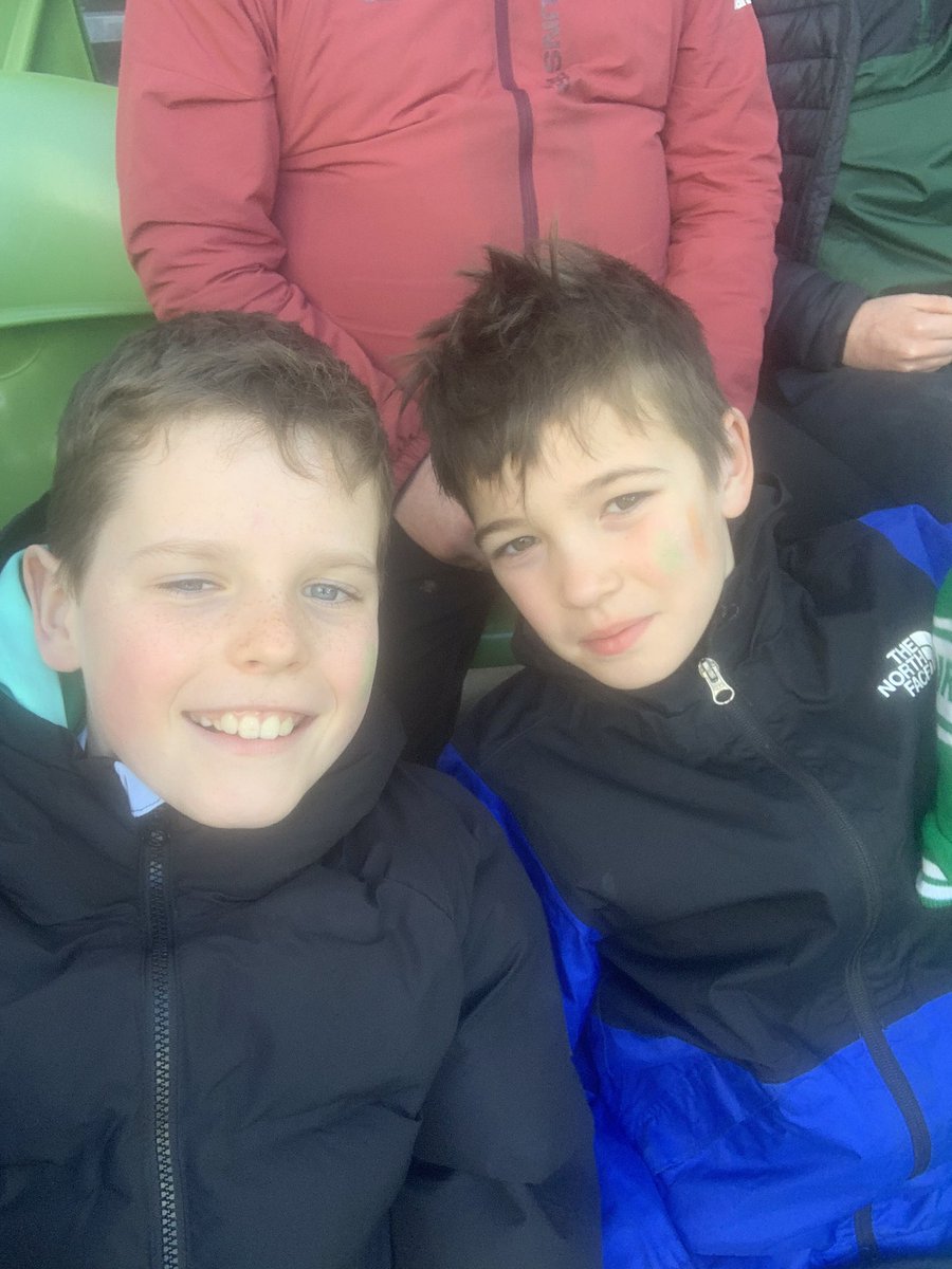 leitrim_94's tweet photo. #shouldertoshoulder https://t.co/mYjQ8bXT6w