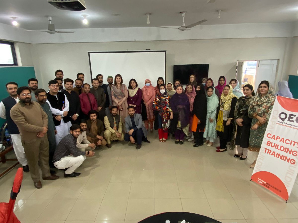 pms_qec's tweet photo. Quality Enhancement Cell (QEC) Peshawar Model Schools conducted a capacity building training on "Effective Communication for Quality Assurance" at City University of  Science and Technology.
Ms. Henna Karamat, Advisor QEC conducted the training.
#qualityassurance #training #qec https://t.co/Q9zGo37tns