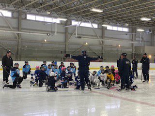 SGHARockets's tweet photo. #RocketsSupportingRockets is one of our favourite things to see. This week we had Rockets from U7 to U15 on the ice for a practice. It was awesome to see the older Rockets helping the younger ones!

Thanks Coach Mac for hosting this! https://t.co/6A6DohlXW9
