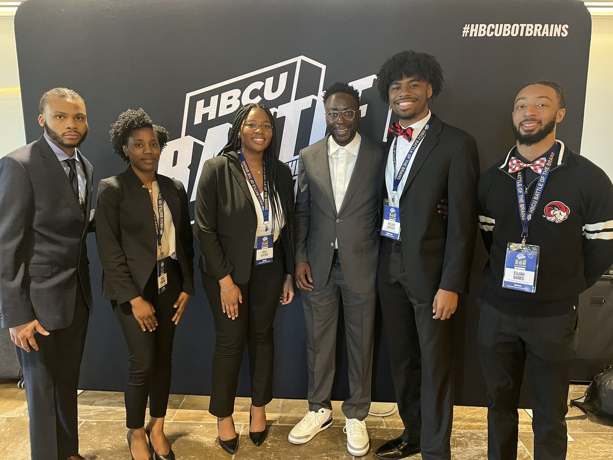 Mccalljohnson23's tweet photo. The HBCU Battle of The Brains was an expierence like no other. I’m thankful to Dr.Jones of WSSU for selecting a Freshman to be on the team, and thankful to Gregory Gibson Jr for hosting an outstanding event in Austin Texas. Congrats to Alabama State for winning can’t wait for 24’ https://t.co/YLGQp4zCEC