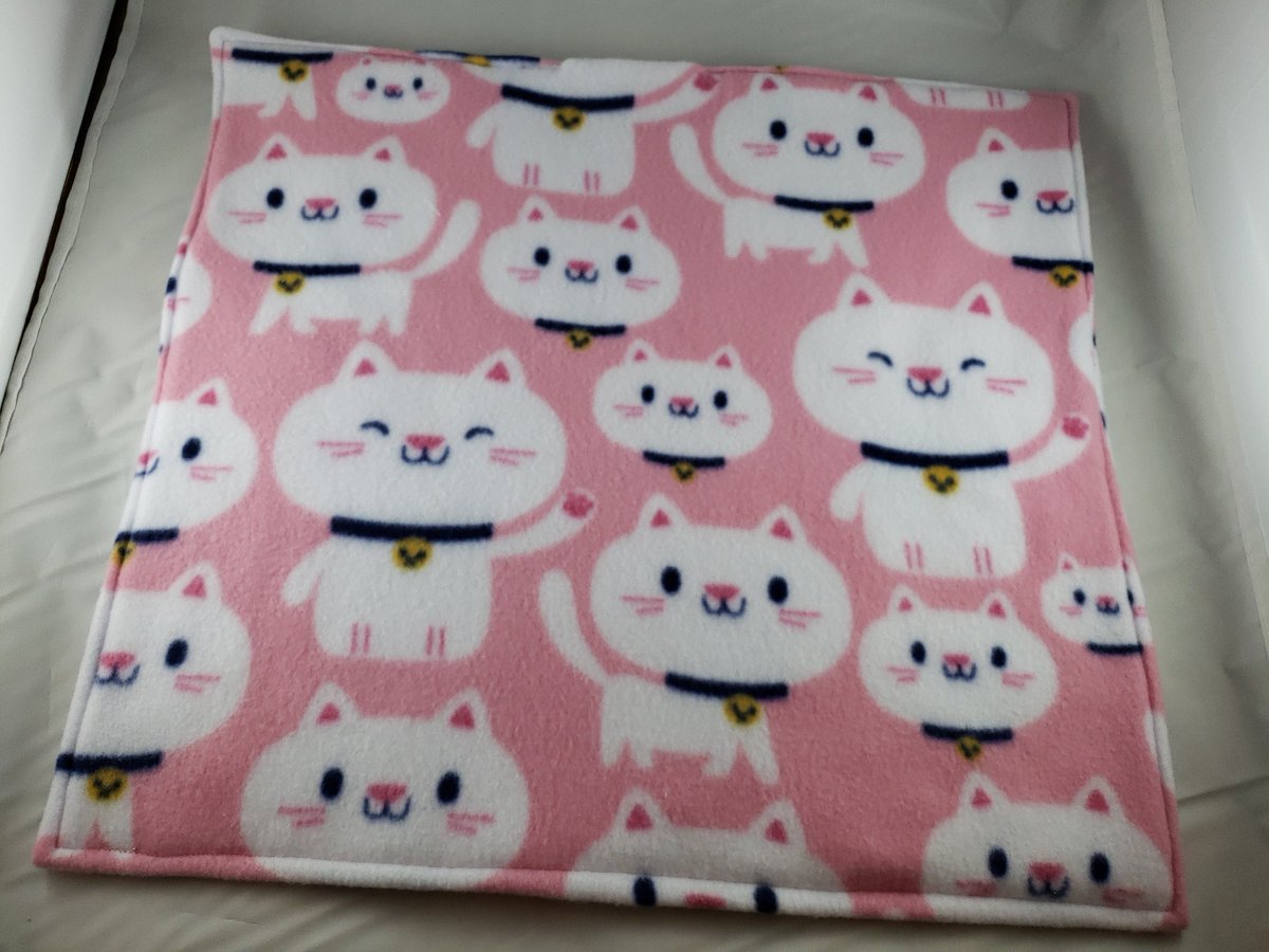 quilts_more's tweet image. White Cats On Pink Fleece Cat Mat, Kitty Blanket, Catnip Toy, Washable, Reversible, Play, Kitten, Feline, Cat Carrier Blanket Kitten Blanket tuppu.net/7ac7f8fb #Etsy #ImagineQuiltsAndMore #CatMat