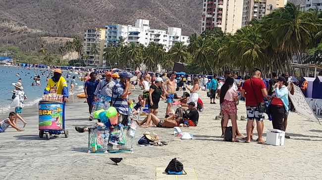 ElInformador_SM's tweet image. ¡A turistear! Así empieza a moverse el puente festivo de San José en Santa Marta 🌊🏖️😎 bit.ly/3JtBva6