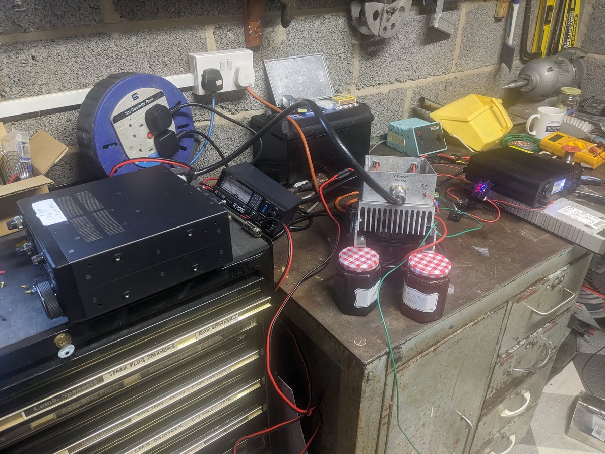 g0lbk's tweet photo. That homebrew Damson jam came in handy! Bit of a bodge up but needs must. Initial testing with 3w-4w drive pegs the 200w meter at about 9 amps and 48v. Running super cool too. I need a high power directional coupler.... #23cms #eme #W6PQL more pallet cooling to go into the lid. https://t.co/9Ph7AzTr8q