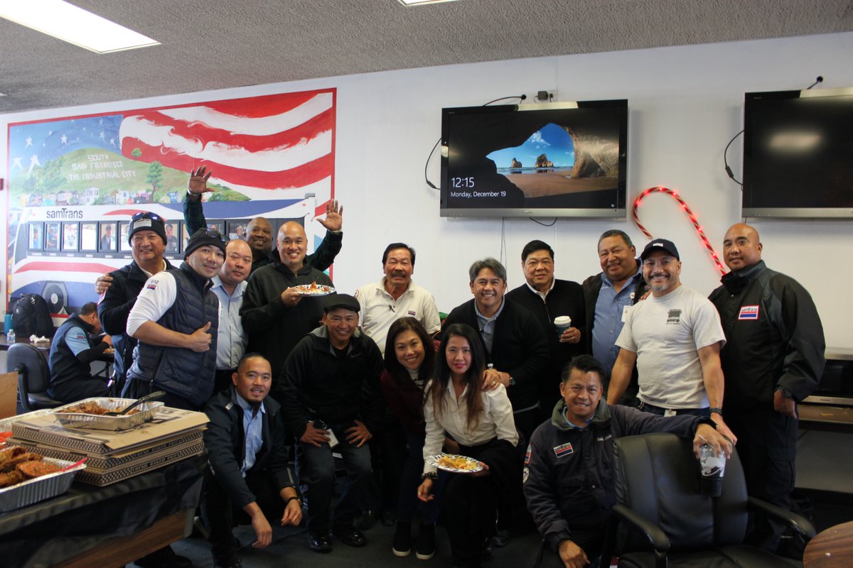 SamTrans's tweet image. On this Transit Driver Appreciation Day, we want to take a moment to recognize and express our gratitude to the hard-working operators at #SamTrans. 🚌

You brave traffic, weather, and other challenges to serve our passengers. 💙