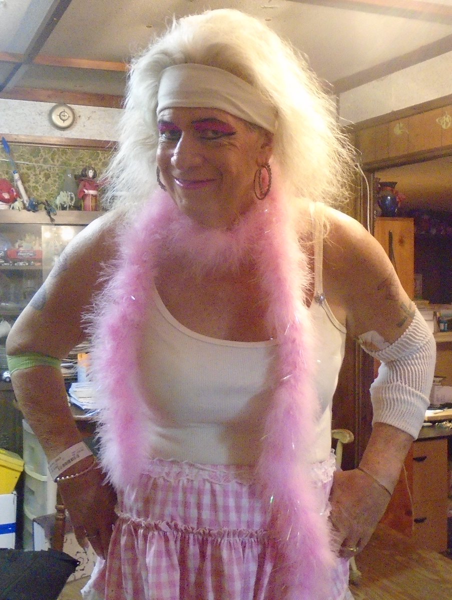 Bimbo Barbarella on Twitter: ""Please, (Dear Reader) .. Allow Me to Introduce Myself, The