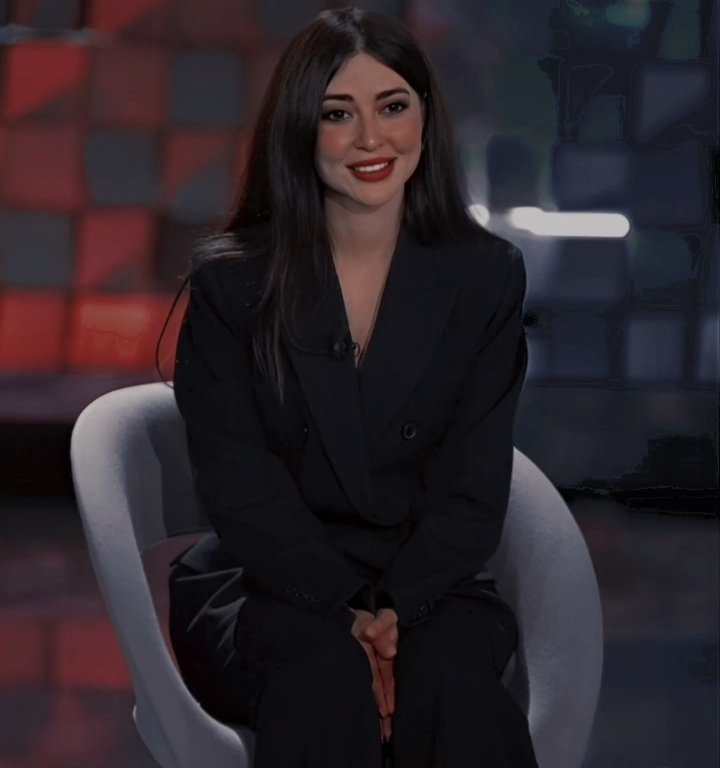 Melike İpek Yalova Pics (@melikeipekypics) on Twitter photo 