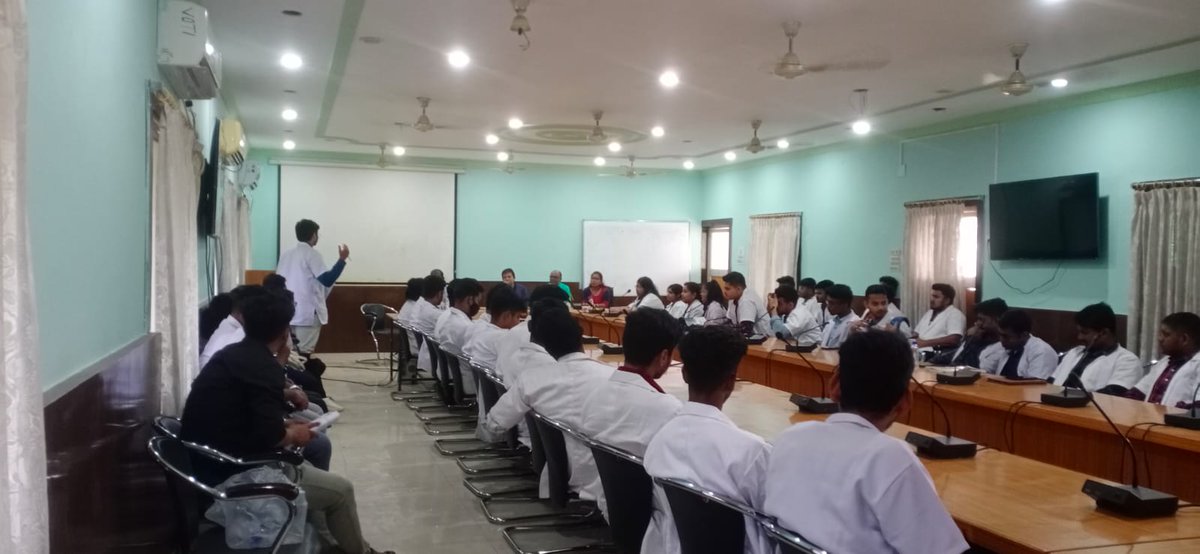 Interacting with the students of C.V. Sc.&amp; A.H, SOA, Joint Director, VOTI, made the students aware about the importance of veterinary profession and how they can serve the needy farmers of the country which will contribute towards the socio-economic development of our nation.