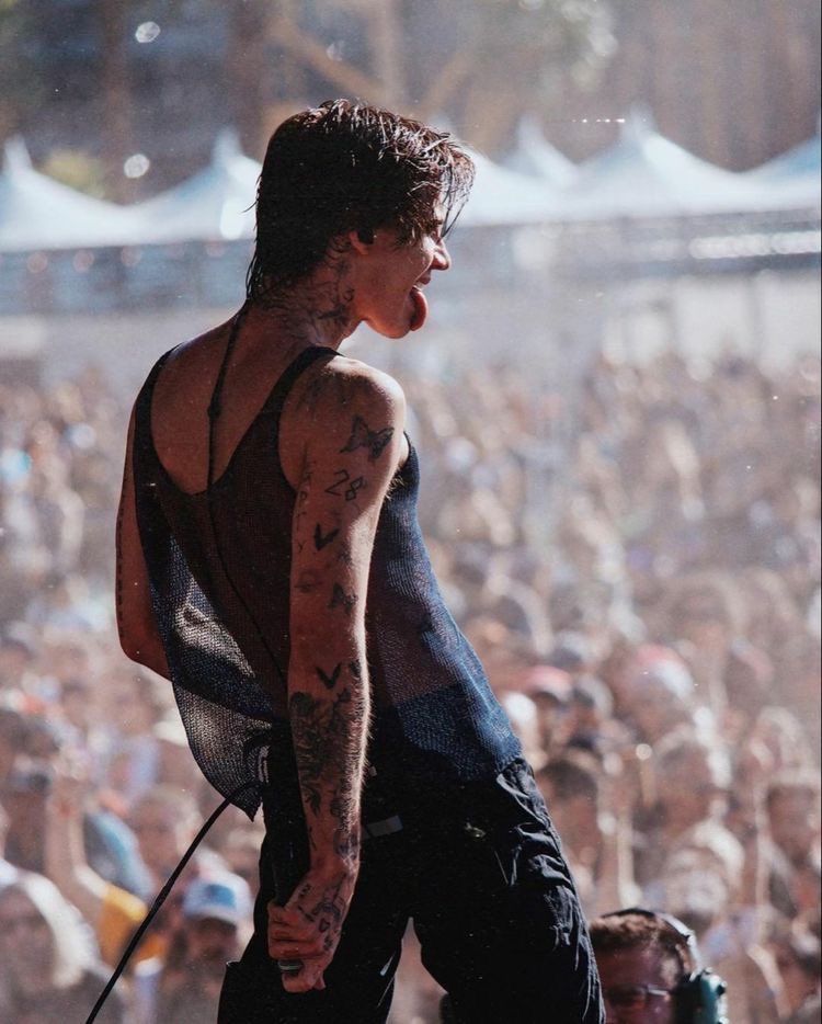 wrnjxdn's tweet image. please