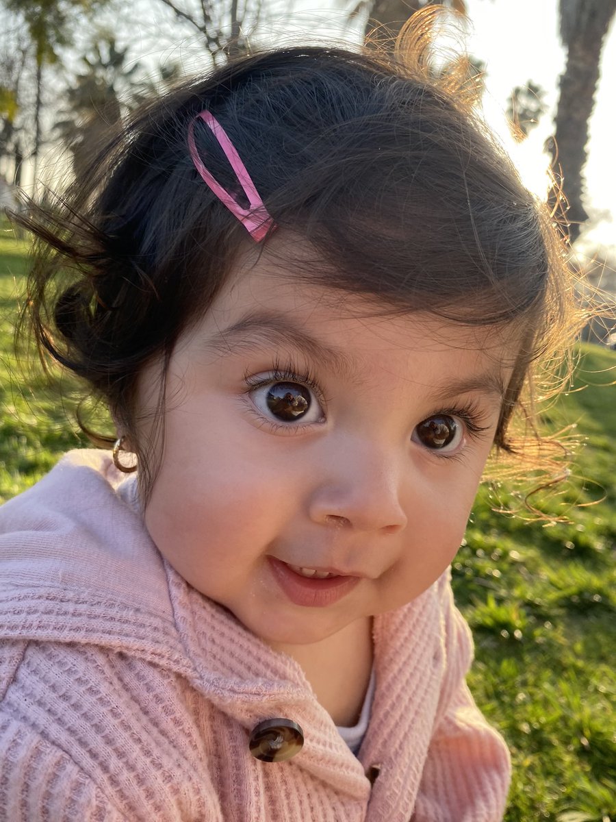 Darlingdesirae_'s tweet photo. My reason for living 🫶🏻🌸💖 https://t.co/uj45AM7XEY