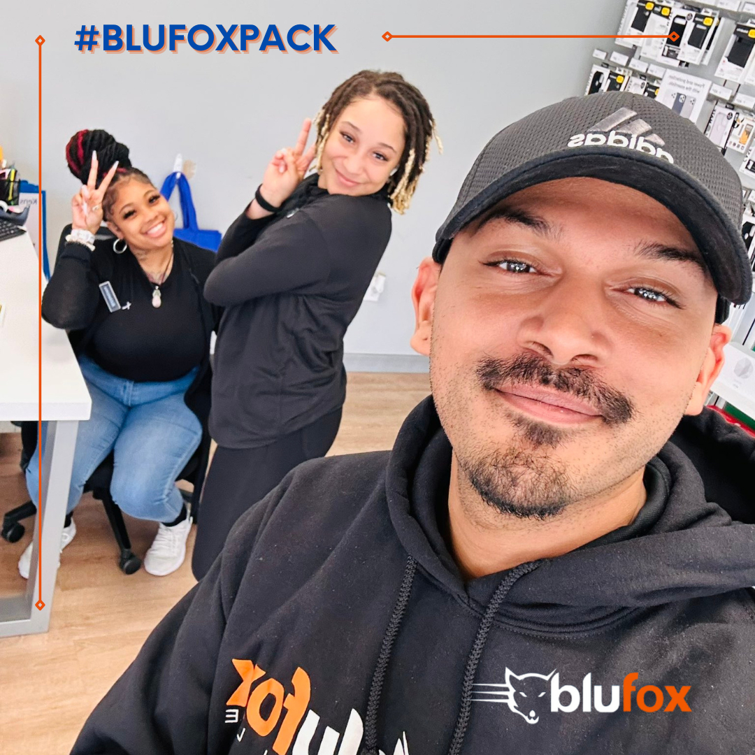 BlufoxMobileLLC's tweet image. Field Trainer Fielding! #xcellence #xfinitypartner