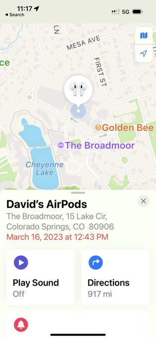 That moment when you land in Chicago and learn your headphones are still in Colorado Springs. 🤦🏻&zwj;♂️ https://t<a href="/tag/dadboddaddydom"class="tags"><span>#dadboddaddydom</span></a>