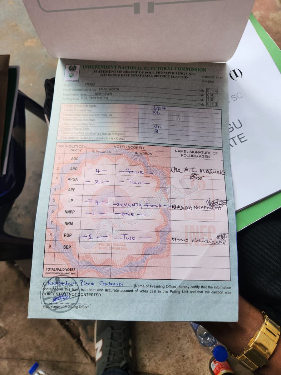 IkukuomaC's tweet photo. The shining light has been switched off permanently in New haven Enugu state !!!
Chimaroke Nnamani defeat is tasting sweet https://t.co/04D6HvPe59