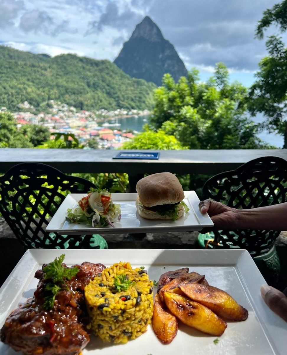 Look forward to lunch with a stunning view of Gros Piton. 

Many of our restaurants and food vendors use fresh local ingredients in their dishes, so foodies will have no problem in having a unforgettable dining experience.

📸 @greenfigresort (IG)

#TravelSaintLucia #SaintLucia