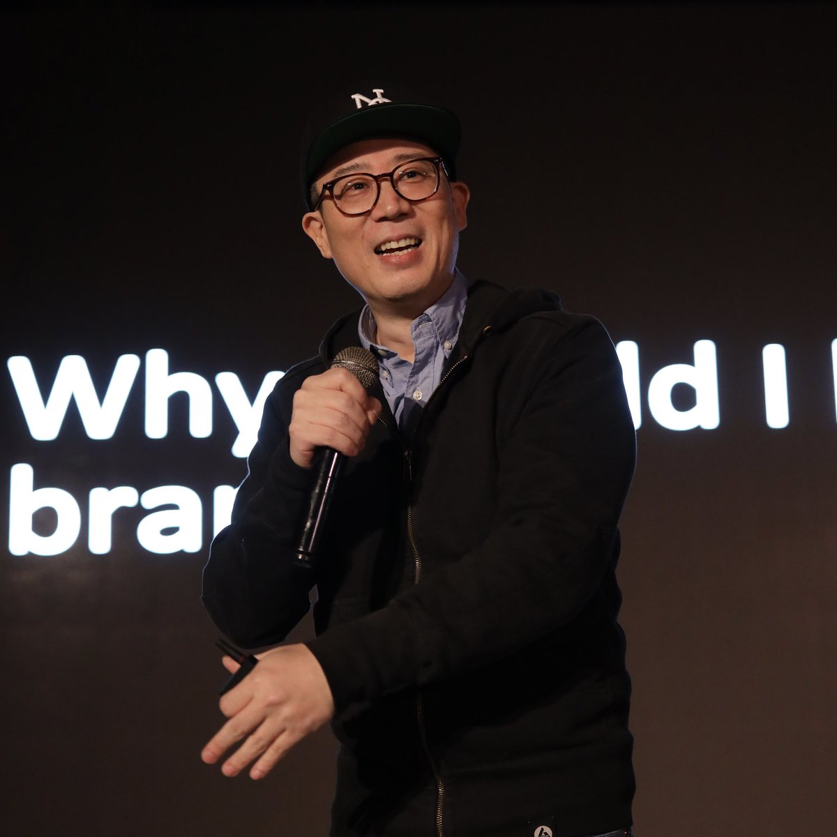 riseupsummit's tweet image. #RiseUpSummit23 LIVE: "People can sense when someone is trying to motivate them, the best way to motivate someone is to be authentically yourself. This is what inspires people," @_sun_yi | Personal Brands: The Future of Branding
📸 @startupsceneme