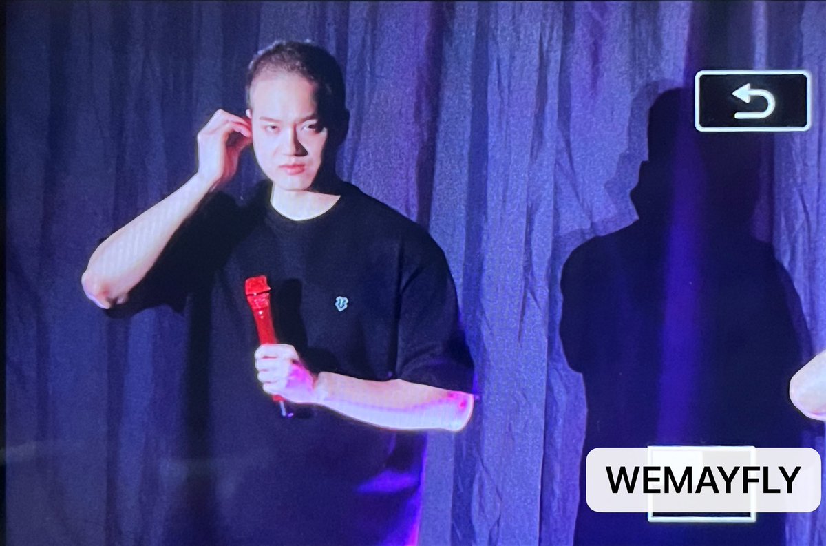 230318 비투비 5기 팬미팅
눈을 마주쳤어요…🥹

#비투비 #BTOB #프니엘 #Peniel #팬미팅