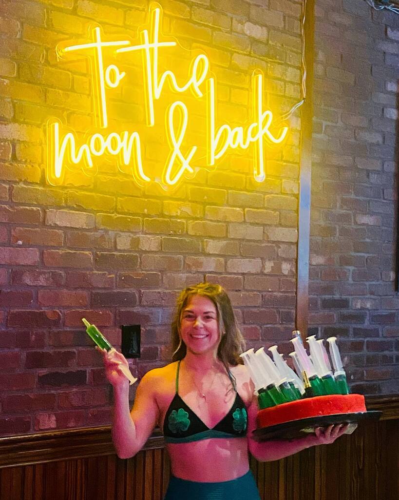 _howlatthemoon's tweet photo. The jello is restocked, and we are ready for day✌️of St. Pat’s Weekend! Head over to the moon for live music, themed drinks and all the dancing you can imagine 🌕☘️✨
#gogreen #luckycharms #stpatsweekend #howlatthemoon https://t.co/UpXjvfCVHG https://t.co/iDk1ppajxh