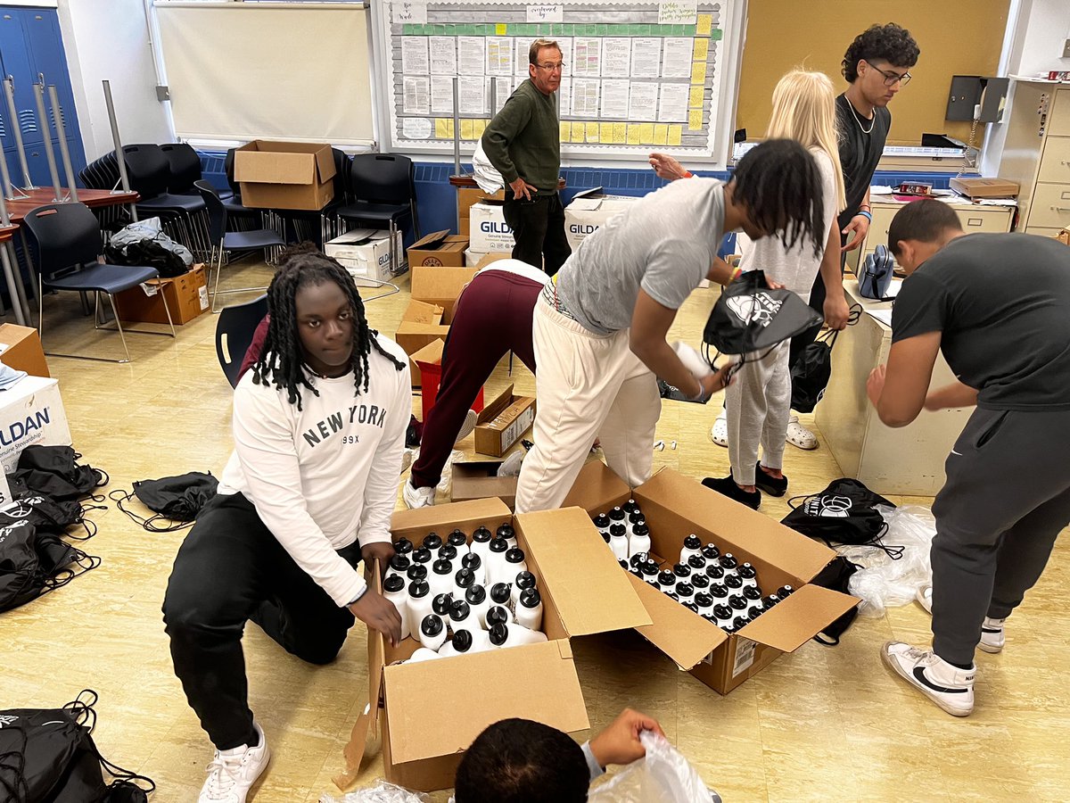 Forward PASS tweet media