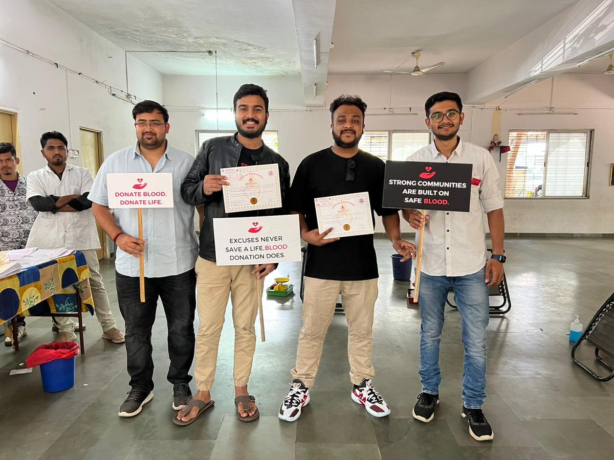 rotaract_nyf's tweet photo. #Mahadan an initiative by @Rotaract3030 towards inspiring individuals for donating blood 🩸 https://t.co/t0vLsFmTUq