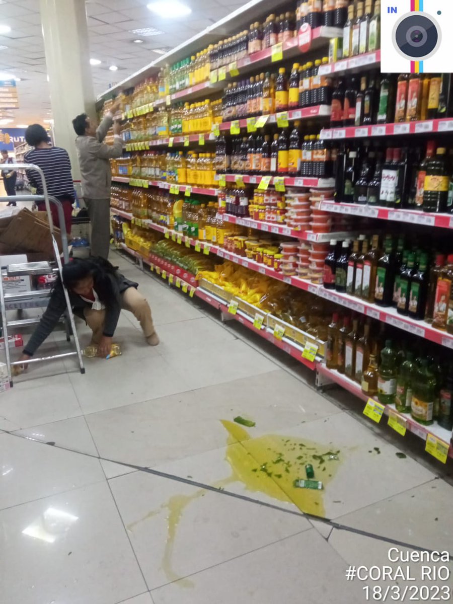 RodroPalacios's tweet photo. #Temblor fuerte y largo de 6.1 con epicentro en Balao, todo en orden hasta ahora. https://t.co/Whwg5dyEGh
