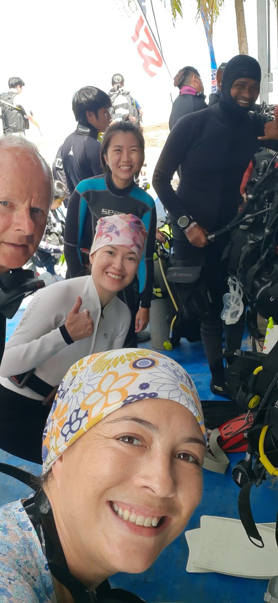 sharifahsofia's tweet photo. It's been an awesome weekend with @AlvinChelliah and our 3 other ecodivers in training.
I will never dive the same way again after this. The knowledge learnt is priceless!! @ReefCheckMY https://t.co/AQuARbFEIy