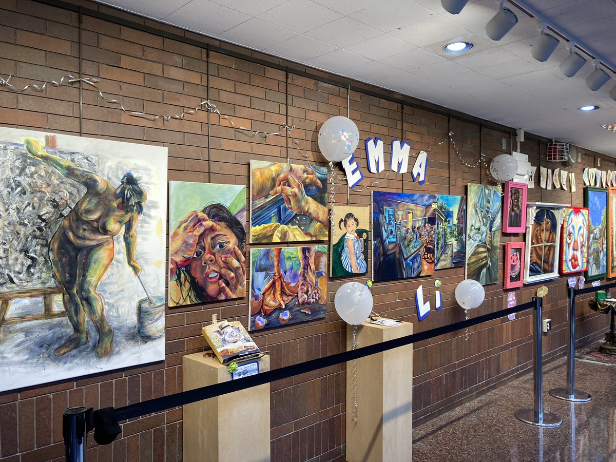 elaphrornis's tweet photo. Came to the other place Mrs W’s LaGuardia #LaGuardiaHighSchool aka #FameSchool for a performance of The Merry Widow operetta & took a moment to admire the amazing paintings on display. These are by Emma Li @ema11xd on Instagram. https://t.co/igqxxHPu94