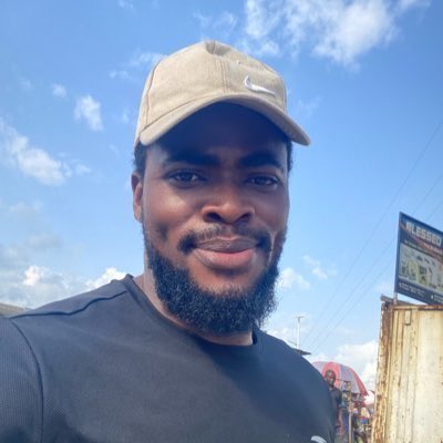 Breaking News!!! Our Obidient Brother chude @chude__ has just been kidnapped by state CID in Anambra few minutes ago. Obidients please RT massively Hold @CCSoludo responsible 👈