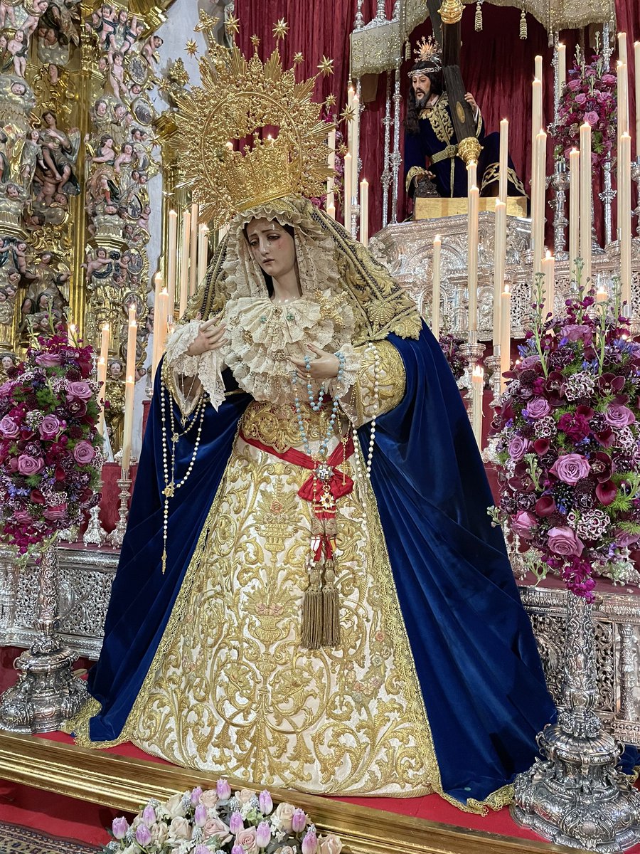 #CULTO|
Hoy a las 20 h en nuestra sede, la iglesia de Santa Cruz la Real, celebraremos la solemne Función Principal de Instituto, en la que daremos pública protestación de Fe.

Al término, se impondrá la medalla a los nuevos hermanos.

#RosarioYTresCaídas #Oficial