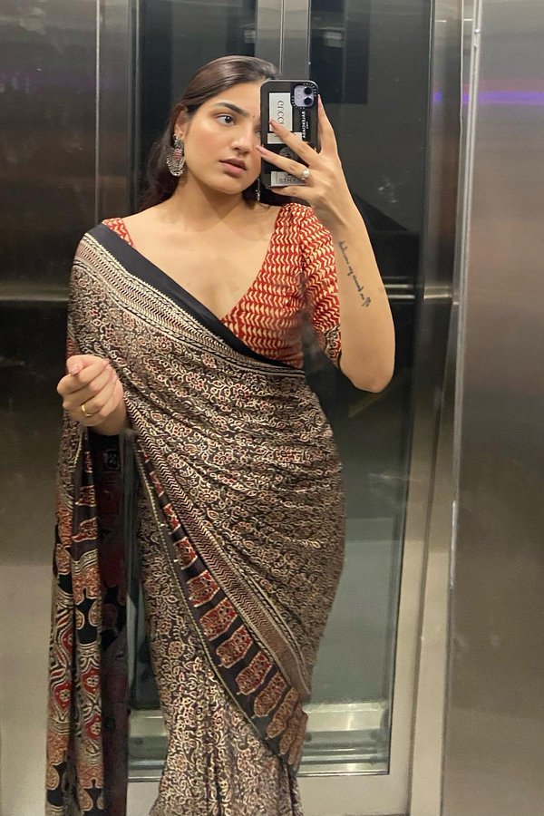 FrhQH5VaQAAN71s?format=jpg&name=900x900