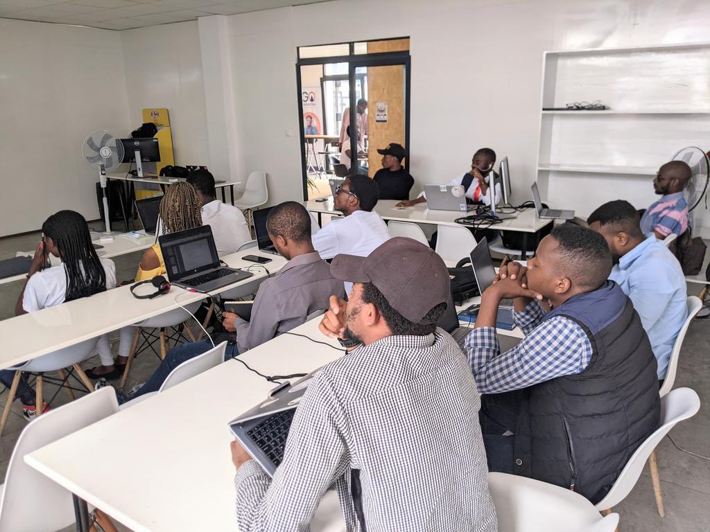 MampuluG's tweet photo. #RDC: Ce vendredi 17 et 18 Mars 2023, j’ai eu l’honneur de prendre part à une série d’ateliers de sensibilisation, de formation et d’edit-à-thon a l'occasion de la campagne Africa Environment WikiFocus Day, organiser par @WRdcongo à @go_innovation https://t.co/PIfWe2DN0S