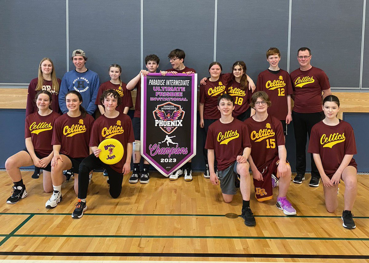 Congratulations to our ultimate frisbee team on winning the Paradise Intermediate invitational Ultimate Frisbee tournament! Special thanks to our coaches Maria and Ben and our teacher sponsor Mr. Pender! Wehoo! 🥏💯🏆🤟 #GOCELTICSGO #BRJHATHLETICS