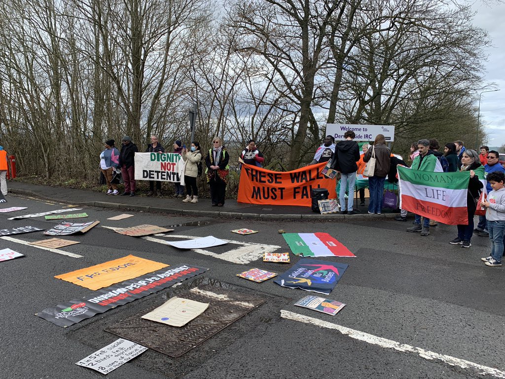 Refugees are welcome here! Solidarity to all the women in Derwentside IRC #NotoHassockfield #enddetention <a href="/No2Hassockfield/">The No To Hassockfield (Derwentside) Campaign</a> <a href="/Right_to_Remain/">Right to Remain</a> <a href="/SYMAAG/">SYMAAG</a> <a href="/FreshGrassroots/">Fresh Grassroots Rainbow Community</a> <a href="/vicasokoya/">Vee Smith-Uka</a> <a href="/sutr_calderdale/">Calderdale Stand Up to Racism</a> <a href="/infostaugs/">St. Augustine's Centre 🧡</a> <a href="/FIRMCharter/">Solidarity Knows No Borders</a> <a href="/MeggsMoyo/">Meggs</a> <a href="/AsylumMatters/">Asylum Matters</a> @sheffantiraids <a href="/NoBordersCJ/">No Borders In Climate Justice</a>
