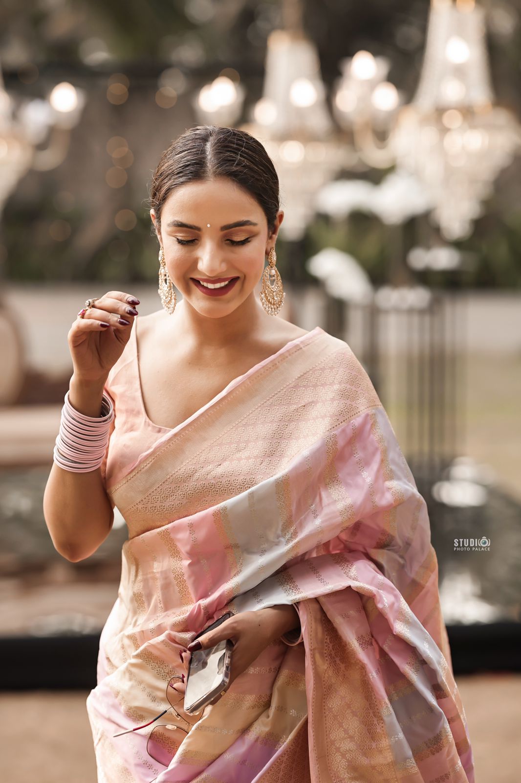 Anil Merani on X: The best jewelry that goes with a saree is a