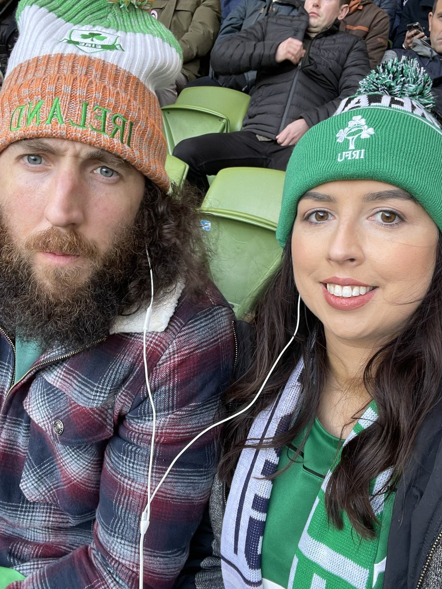 mimimcmc's tweet photo. #shouldertoshoulder #ireveng https://t.co/jNKaRXCPBI