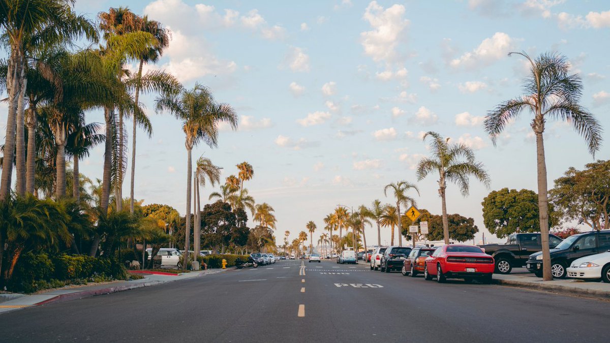 Good vibes only✌️ Who's going for a drive this weekend?